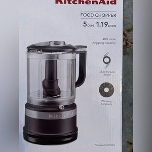 New 5 cup Kitchen Aid food chopper